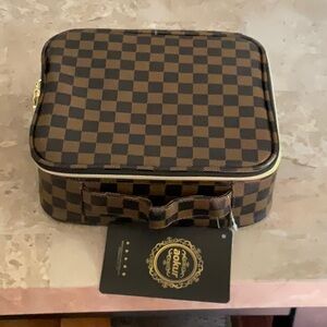 AOKUR Brown Checkered Travel Bag